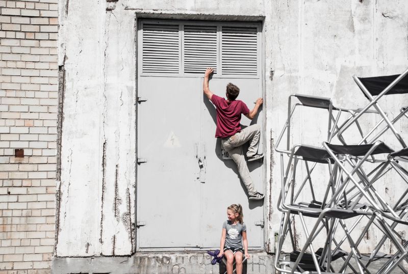 Akimirka iš šiuolaikinio cirko festivalio „Cirkuliacija“ (Kaunas, 2019). Donato Ališausko nuotrauka