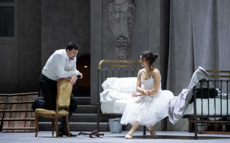 Scena iš operos „Undinė“, režisierius Christofas Loy’us (Madrido Teatro Real, 2020). Nuotrauka iš mezzo.tv