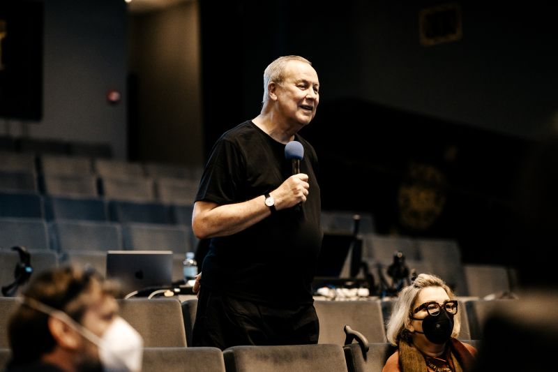 Akimirka iš spektaklio „Dorianas“ repeticijos Nacionaliniame Kauno dramos teatre, režisierius Robertas Wilsonas. Gražvydo Jovaišos nuotrauka