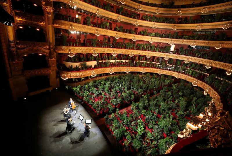 Koncertas augalams „Gran Teatre del Liceu“ Barselonoje. Scapix-Reuters / KVMT platinama nuotrauka