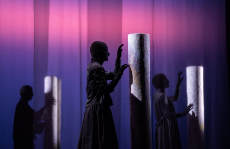 Scena iš spektaklio „Laukys“, režisierė Olga Lapina (Juozo Miltinio dramos teatras, 2022). Arvydo Gudo nuotrauka
