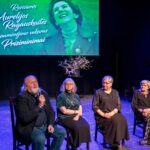 Akimirka iš vakaro, skirto režisierei Aurelijai Ragauskaitei (1924-2017) atminti (Valstybinis Šiaulių dramos teatras, 2024). Sauliaus Jankausko nuotrauka