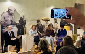 Akimirka iš pirmojo dramaturgų susitikimo Anykščiuose. Nuotrauka iš organizatorių archyvo