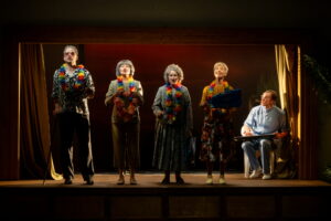 Scena iš spektaklio „Geismas“, režisierius Marco Layera (Lietuvos nacionalinis dramos teatras, 2026). Dmitrijaus Matvejevo nuotrauka