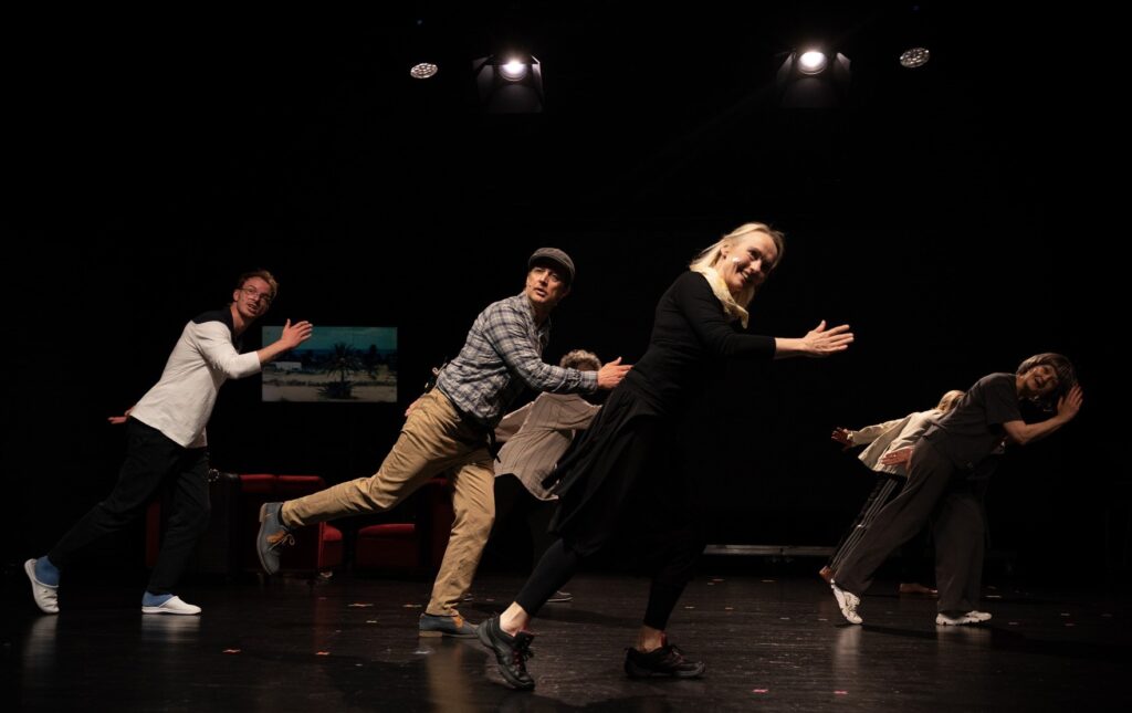 Akimirka iš spektaklio „Geismas“ repeticijos, režisierius Marco Layera (Lietuvos nacionalinis dramos teatras, 2026). Jurgitos Strakšytės nuotrauka iš LNDT archyvo